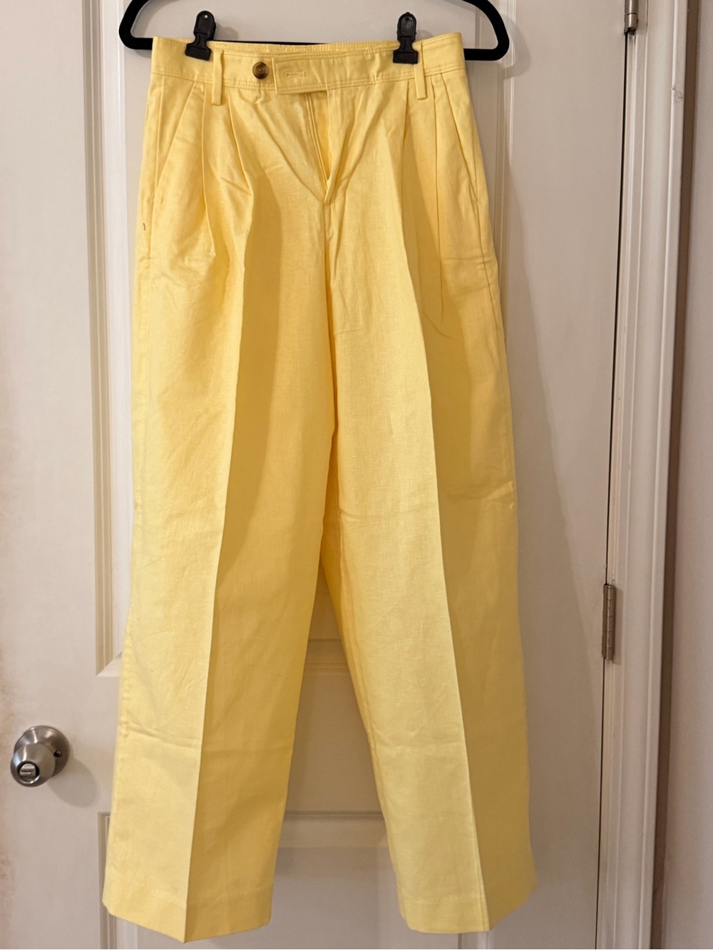 Banana Republic Linen Blend Wide Leg Pleated Pants in  Yellow - 0 petite